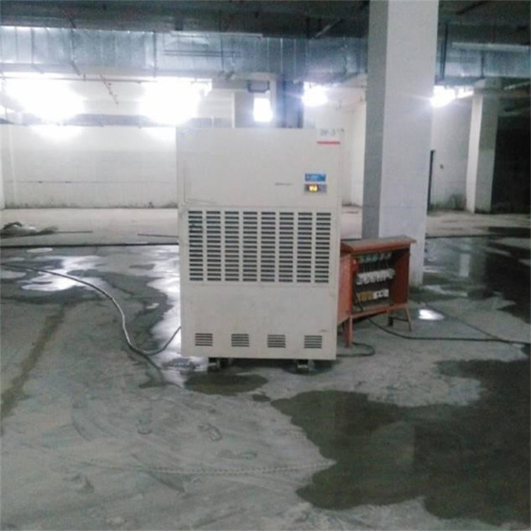 HF230N 96匹洁净检测间专用恒温恒湿防爆空调机立柜式